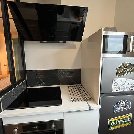 Les Rives Remoises Apartman Reims Kültér fotó