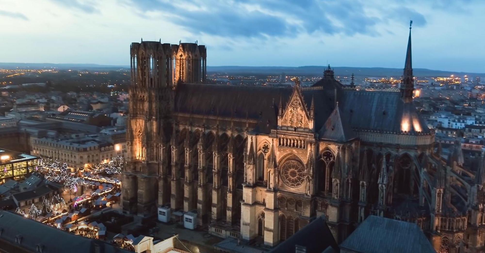 Les Rives Remoises Apartman Reims Kültér fotó