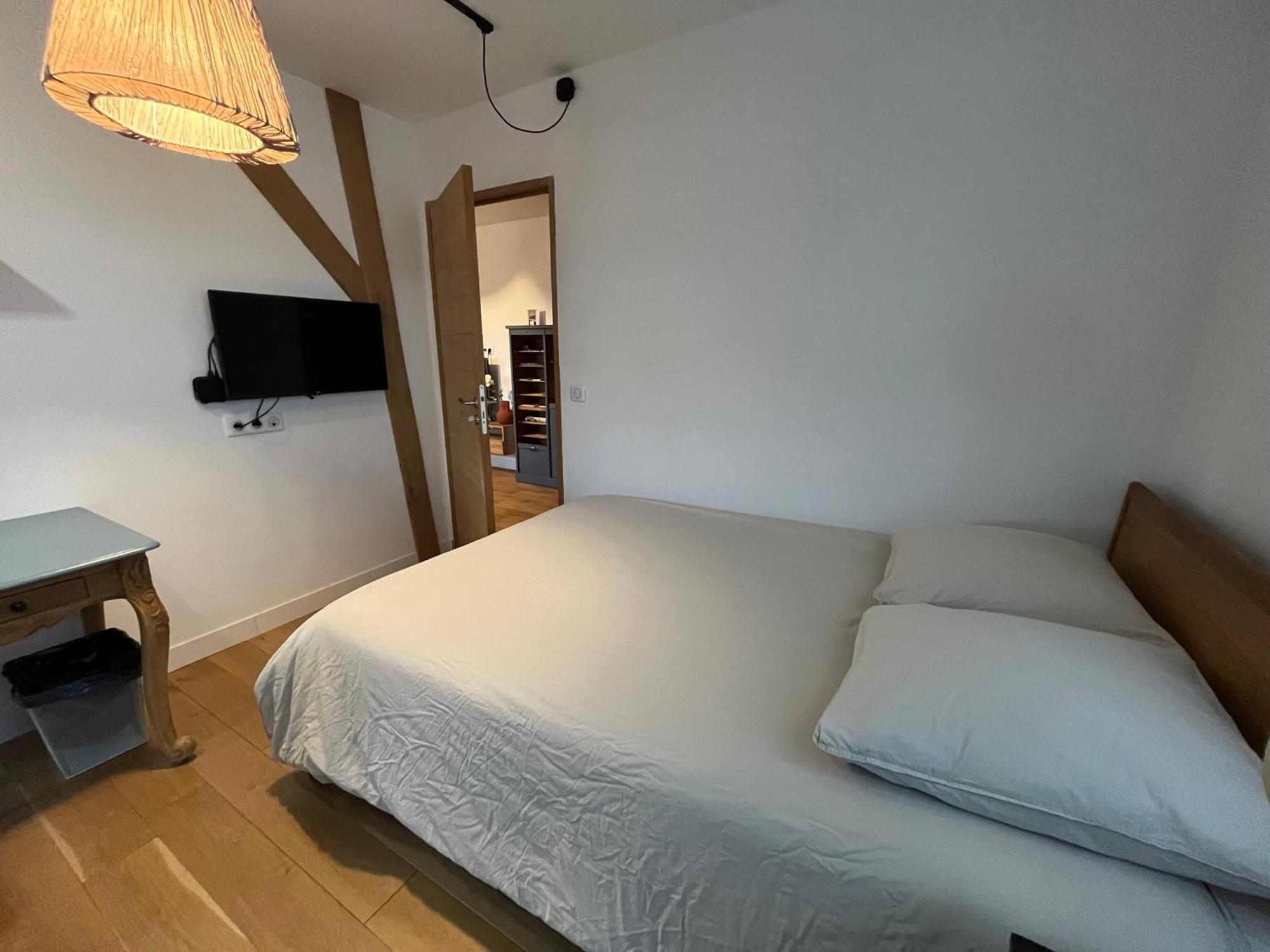 Les Rives Remoises Apartman Reims Kültér fotó